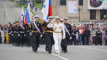 Сегодня Петропавловск-Камчатский отмечает День Военно-Морского Флота РФ