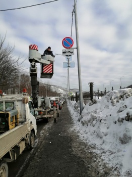 В краевой столице устанавливают временные дорожные знаки