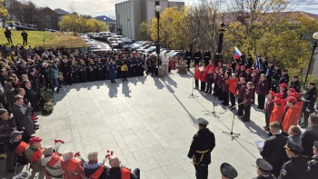 В Петропавловске-Камчатском прошли торжественные мероприятия в честь Дня рождения города