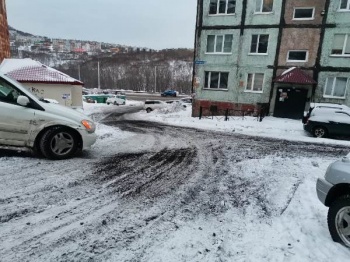 В краевом центре продолжаются мероприятия по контролю за соблюдением правил зимнего содержания